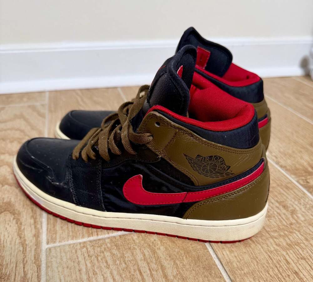 Nike Air Jordan 1 Phat 'Light Olive' Basketball Shoes (364770-040)